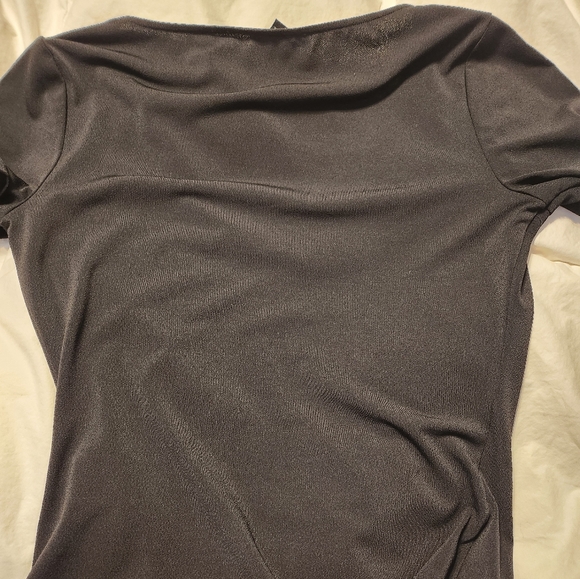 Worn once,2 Black Marciano tops with 3/4 sleeve size medium - Picture 4 of 4